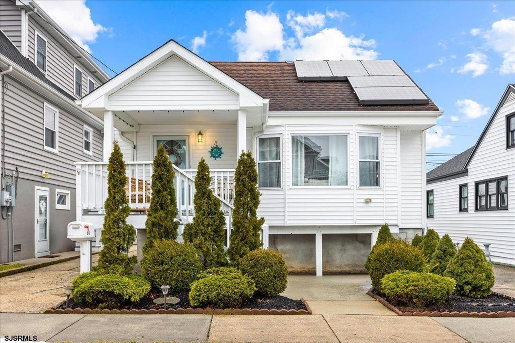 208 N Lancaster Ave, Margate, NJ