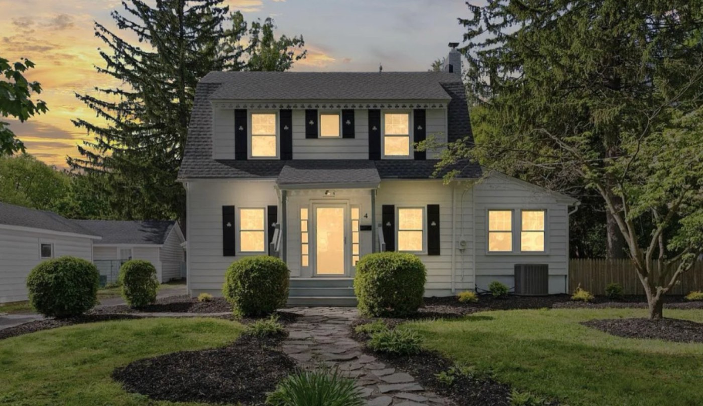 4 2nd Street, Riverton, NJ