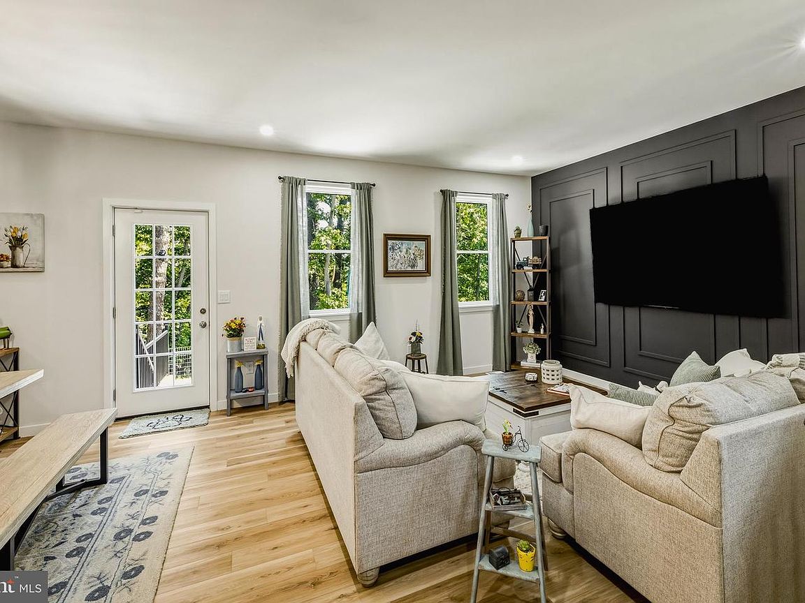 117 Kirk Ln, Pine Hill, NJ photo 9