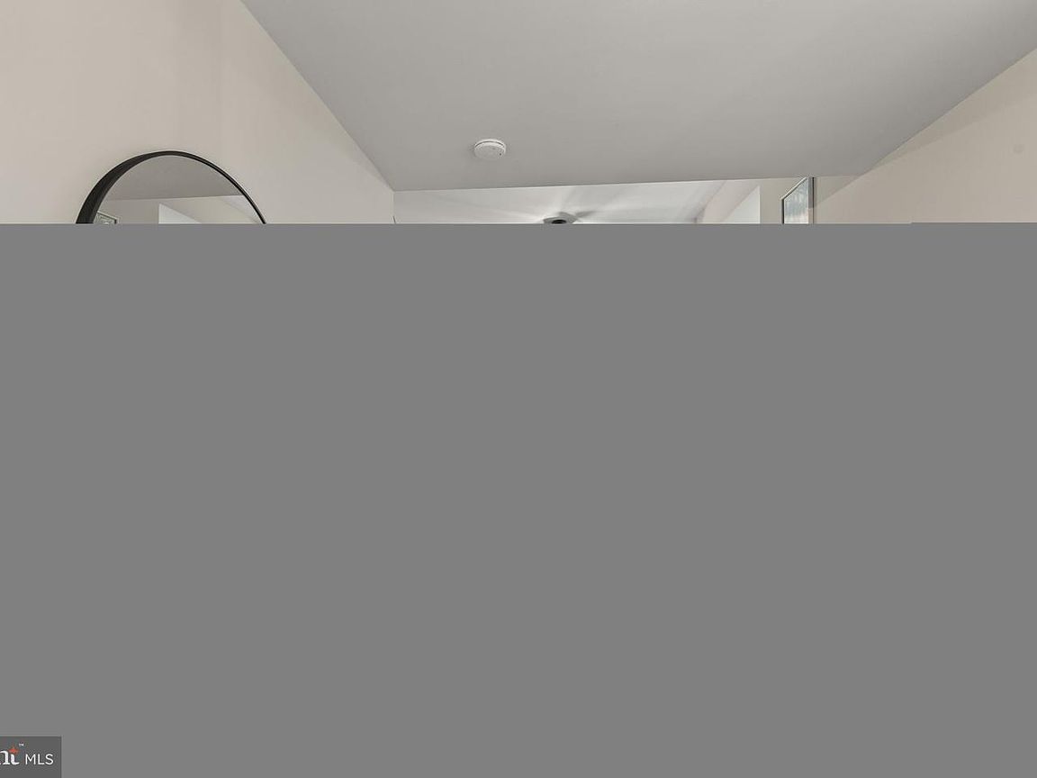 14 Montclair Dr, Delran, NJ photo 4