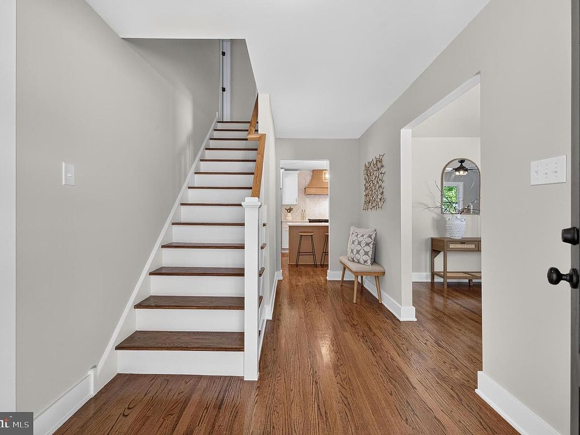 15 Chateau Dr, Cherry Hill, NJ photo 4
