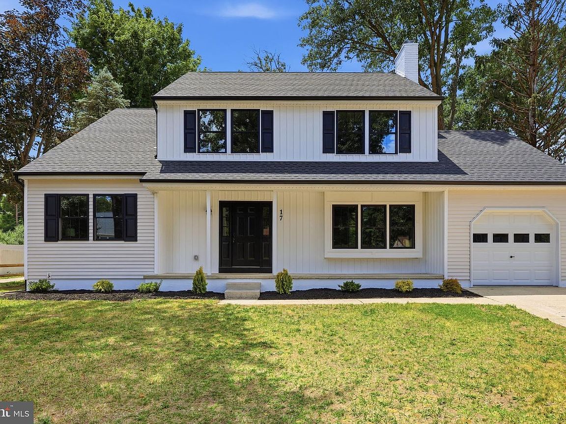 17 Crestwood Ave, Blackwood, NJ photo 1