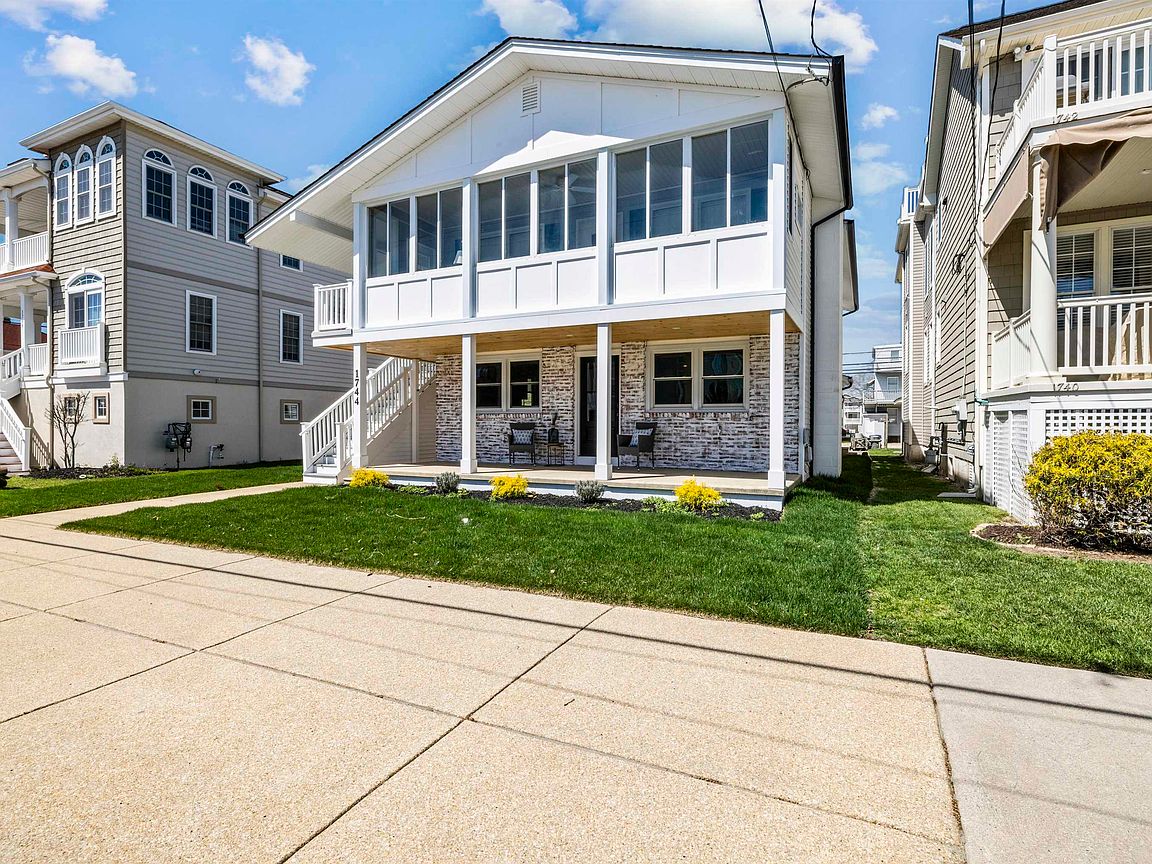 1744 Wesley Ave Apt #1, Ocean City, NJ photo 2