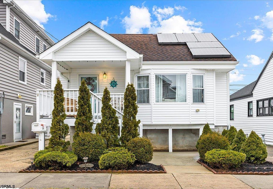208 N Lancaster Ave, Margate, NJ photo 1