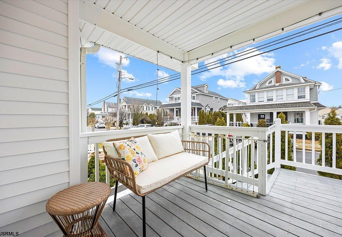 208 N Lancaster Ave, Margate, NJ photo 4