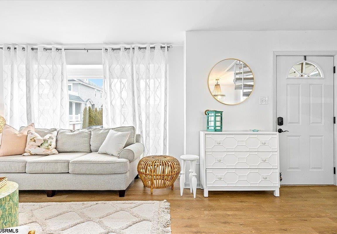 208 N Lancaster Ave, Margate, NJ photo 12