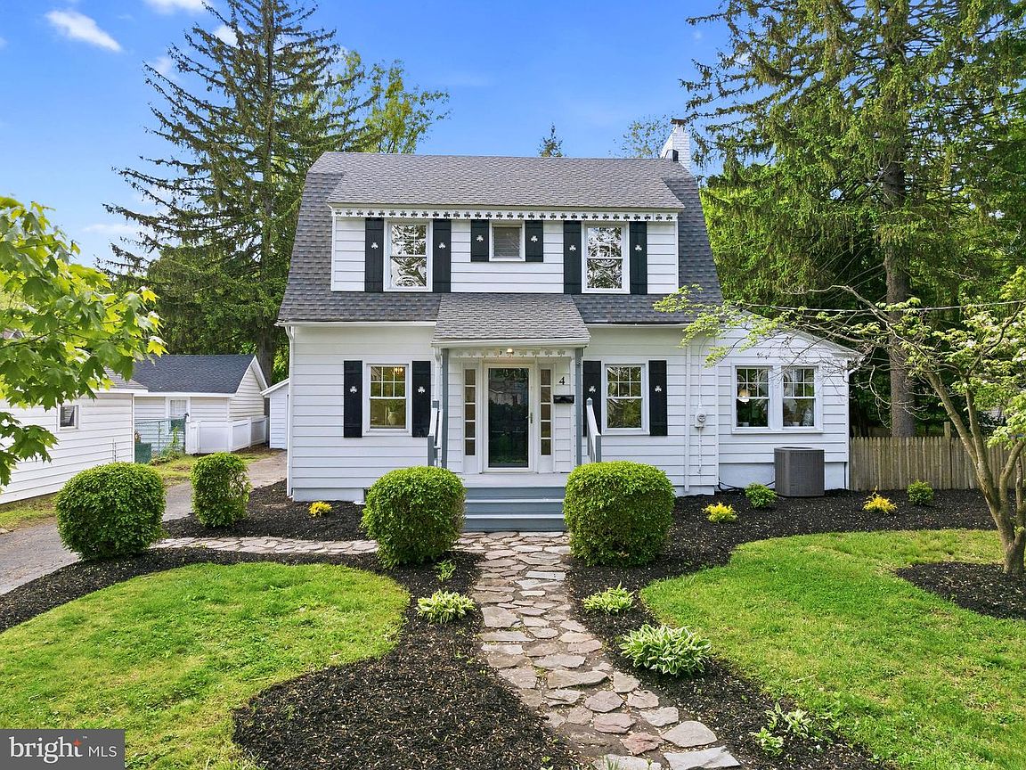4 2nd Street, Riverton, NJ photo 1