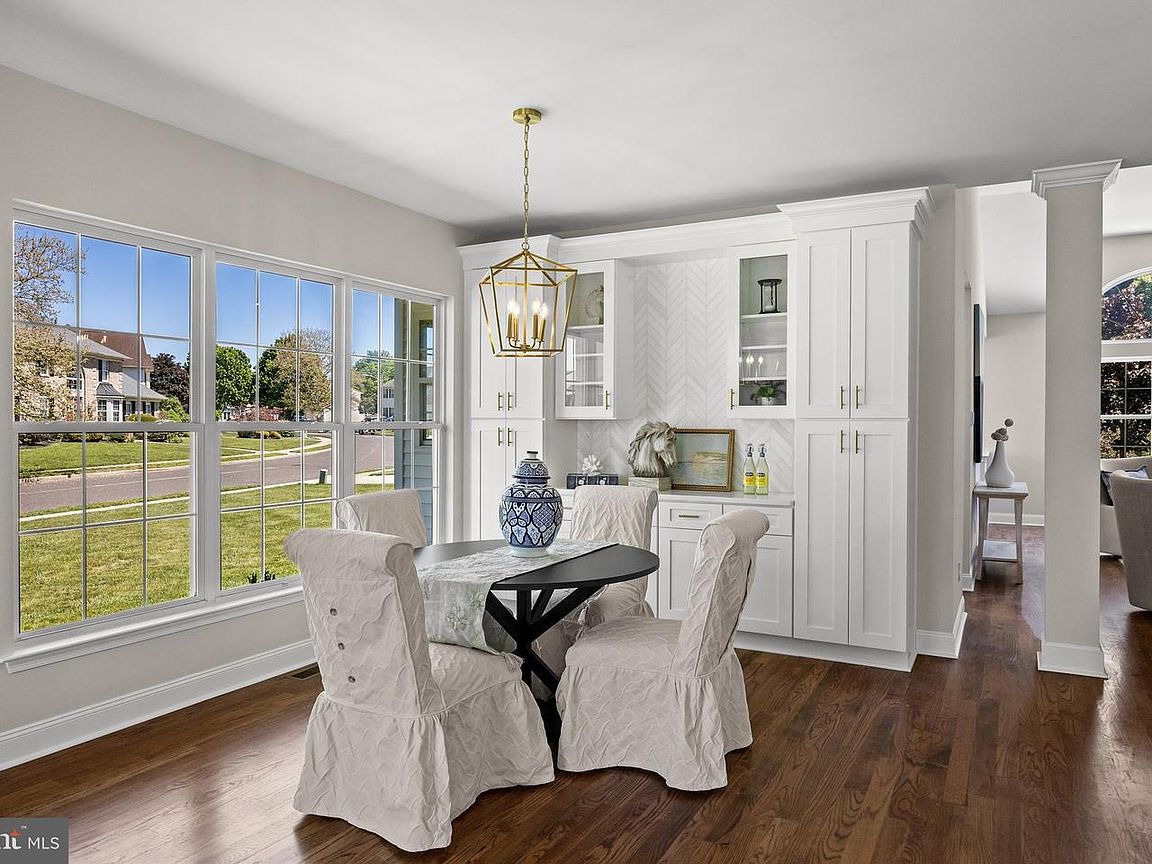 48 Parry Dr, Hainesport photo 9