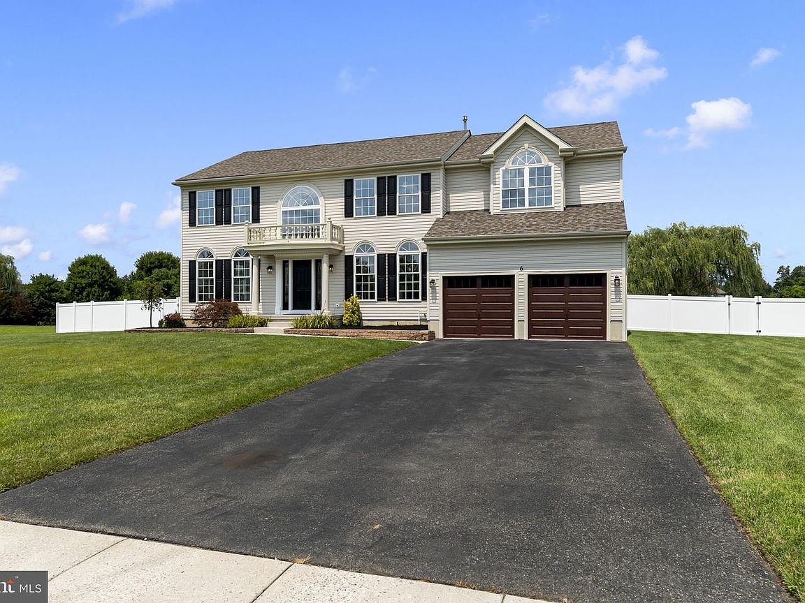 6 Skyline Cir, Sewell, NJ photo 2