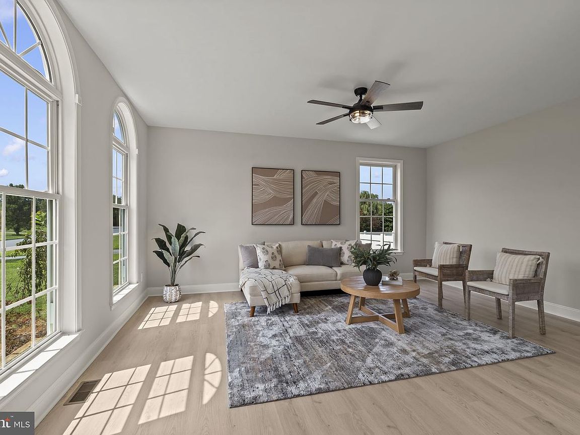 6 Skyline Cir, Sewell, NJ photo 6